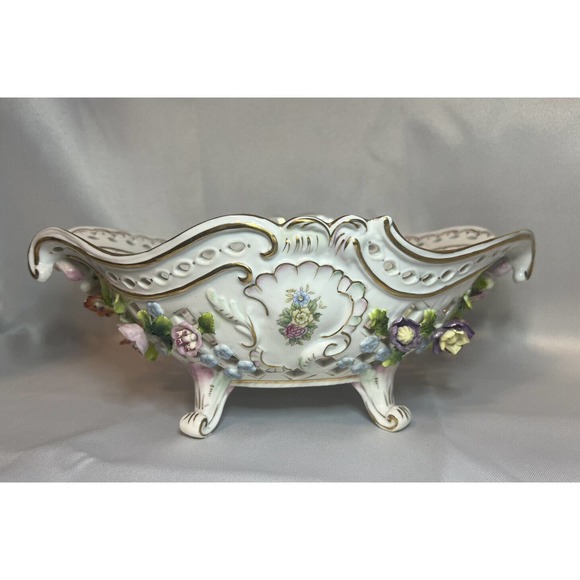 Dresden Porcelain Hand Painted Reticulated Oval 4 Footed Bowl w/Applied Flowers